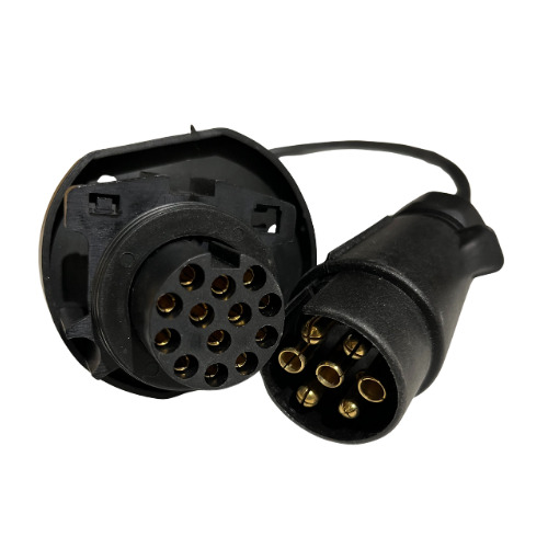 ADAPTATEUR 7 PLOTS MALES / MULTICON FEMELLE - HABA