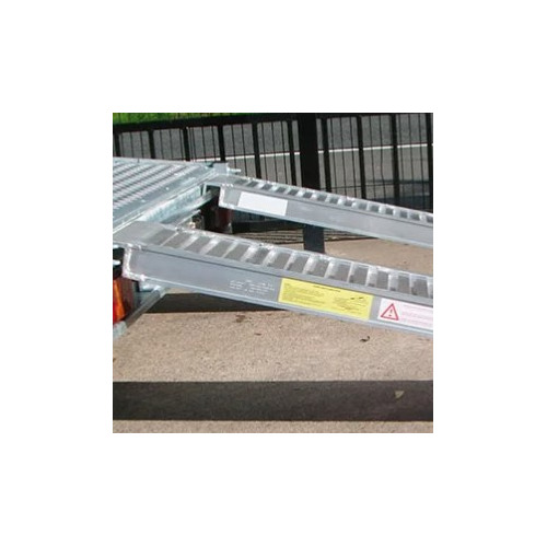 Jeu de 2 rampes alu renforcées droites avec crochet sans rebords - 2m50 - 3200 kg - TRAILERS EQUIPMENT