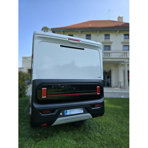 PARECHOC ARRIERE ABS/PMMA RAL9004/RAL9005/RAL9023/CHROME