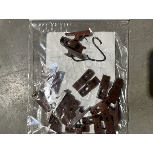 ATTENTION Produit imparfait | Loqueteau mini latch marron