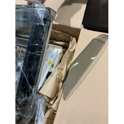 ATTENTION Produit imparfait | LANTERNEAU REMITOP VARIO 2 40X40 A MANIVELLE - REMIS